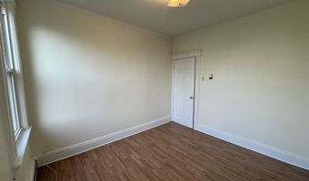 35 E 26TH St, Bayonne, NJ 07002