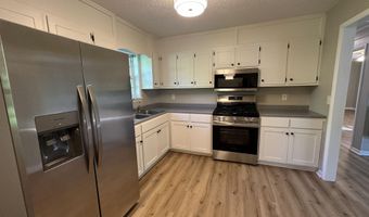 205 3rd St NE, Arab, AL 35016