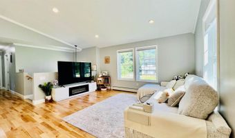 40 Ellis Ct, Bangor, ME 04401