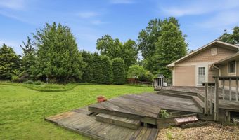 4920 BROOK HILLS Dr, Annandale, VA 22003