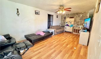 354 W Cross St, Austin, IN 47102