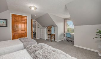 9575 52nd St SE, Alto, MI 49302
