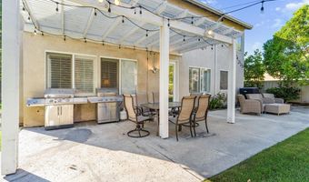 8705 E Running Spgs, Anaheim, CA 92808