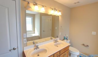 16874 Raspberry Ln, Athens, AL 35613