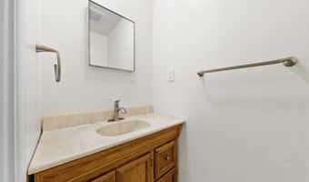 140 Idlebrook Ln, Aberdeen, NJ 07747