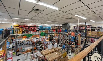906 Broadwater Ave, Billings, MT 59101
