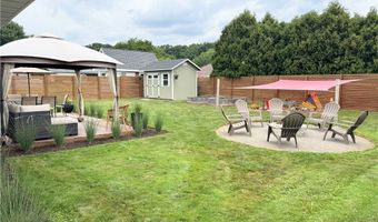 1899 Woodgate St, Austintown, OH 44515