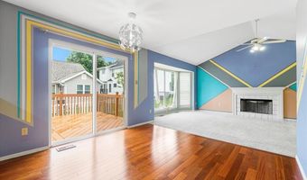 208 Kylewood Ct, Ballwin, MO 63021