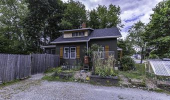 172 Fern St, Bangor, ME 04401