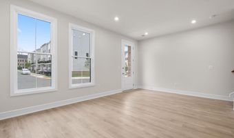 42104 PICASSO Sq, Ashburn, VA 20148