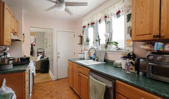 72 Terrace St, Bergenfield, NJ 07621