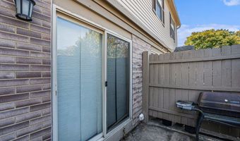3054 Forest Creek Ct, Ann Arbor, MI 48108
