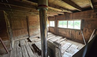 144 W Cobble Hill Rd, Barre, VT 05641