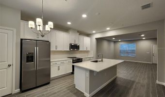 615 POTHOS St, Apopka, FL 32703