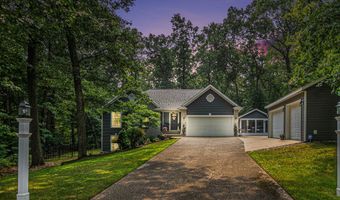 4106 Wildwood Dr, Allegan, MI 49010