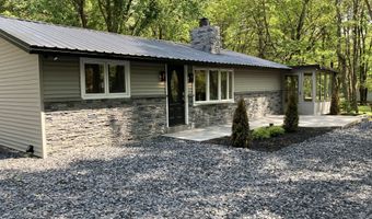 54 Skyline Dr, Albrightsville, PA 18210