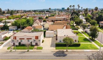 2306 W Alhambra Rd, Alhambra, CA 91801