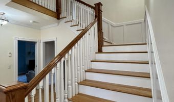 2 Mountain Ave, Bar Harbor, ME 04609