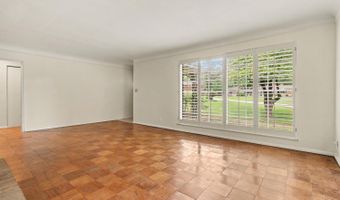 8590 Lynnehaven Dr, Amberley, OH 45236