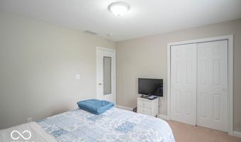 715 Hohlier Ln, Avon, IN 46123