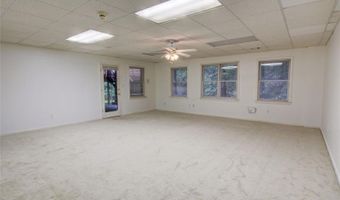 5404 Chaversham Ln, Peachtree Corners, GA 30092