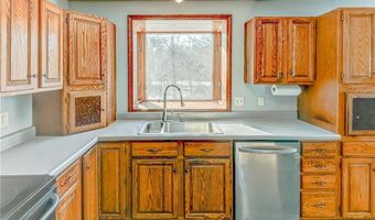 10 Bluebird Dr, Agency, MO 64401