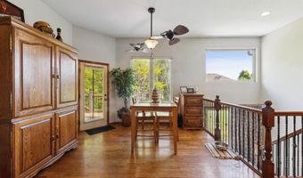 704 W Cornerstone Ct, Andover, KS 67002