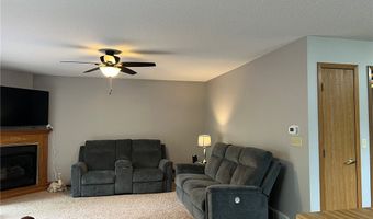 1123 Glades Dr, Altoona, WI 54720