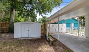 208 AVALONE Dr, Apopka, FL 32703