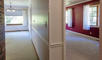 305 E 21st St, Atlantic, IA 50022