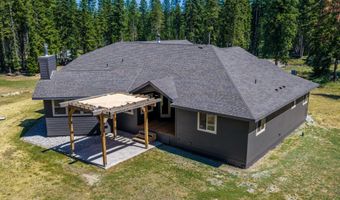 10570 E FAR CRY Rd, Athol, ID 83801