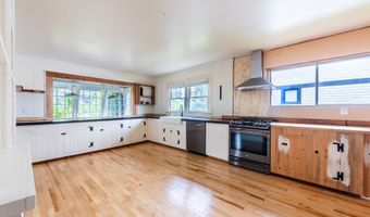729 ERIE Ave, Astoria, OR 97103