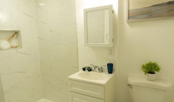 146 N CULVER St, Baltimore, MD 21229
