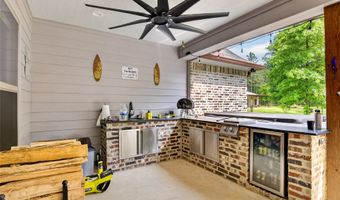 115 Robinson Ln, Benton, LA 71006