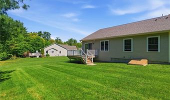 72 Country Meadow Ln, Glocester, RI 02814