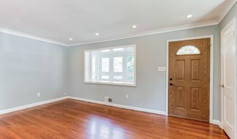 1316 S BUCHANAN St, Arlington, VA 22204