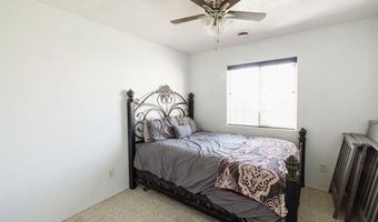 102 GARDEN Cir, Bloomfield, NM 87413