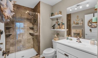 2 Berkeley Crossings Way, Bayville, NJ 08721