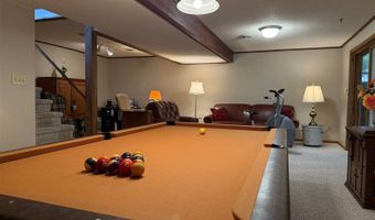 841 Country Club Dr, Akron, IA 51001