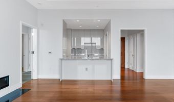 1 Dalton St 3108, Boston, MA 02199