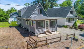 375 E Barnegat Ave, Bayville, NJ 08721