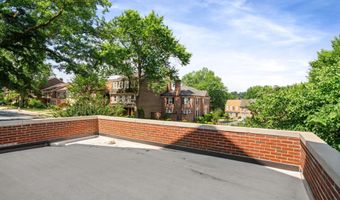 2317 S QUEEN St, Arlington, VA 22202