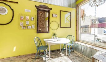 316 N Broadway St, Abilene, KS 67410