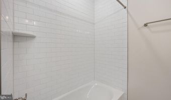 44583 STRABANE Ter, Ashburn, VA 20147