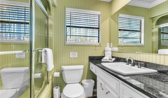 5 RIVERWOOD Ln, Alexander City, AL 35010