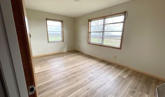 23537 Farm Road 2080, Aurora, MO 65605