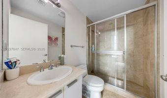 3131 NE 188th St 2-506, Aventura, FL 33180