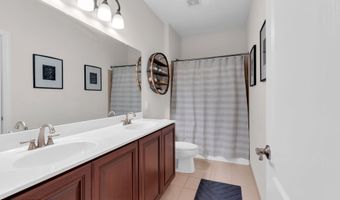 42 Ridgeview Way, Allentown, NJ 08501