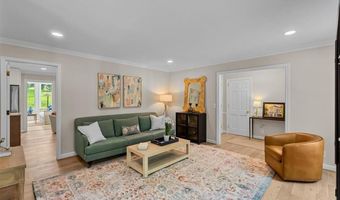 714 Edgewood Rd, Asheboro, NC 27205