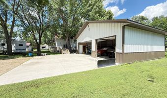 135 N Petrick St, Appleton, MN 56208